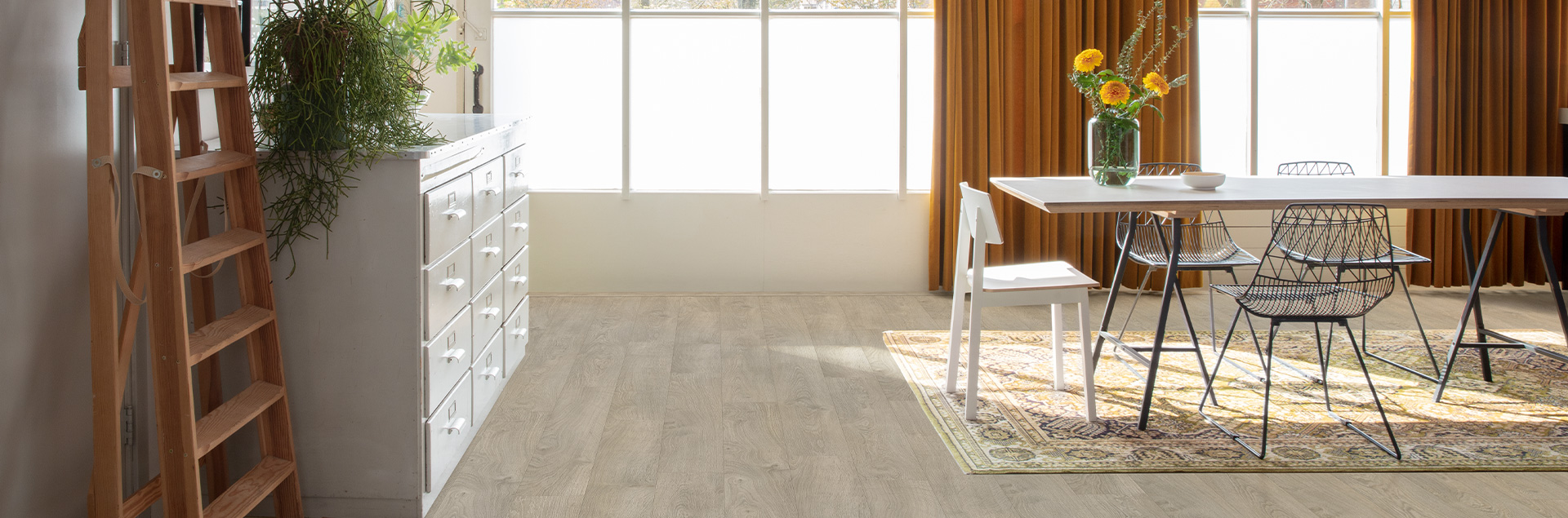 oak laminate flooring dining room Quick-Step